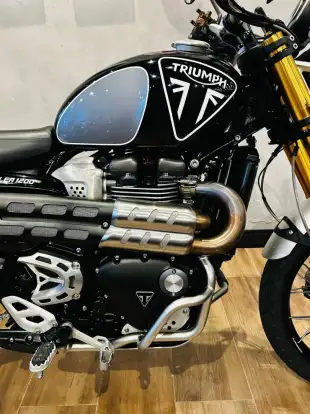 TRIUMPH-BONNEVILLE SCRAMBLER 1200 XE-2023