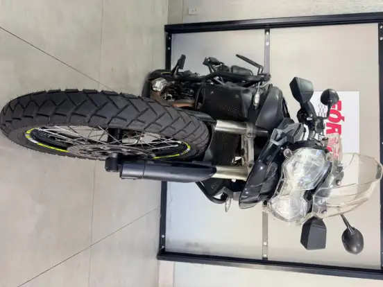 TRIUMPH-TIGER 800XC-2013