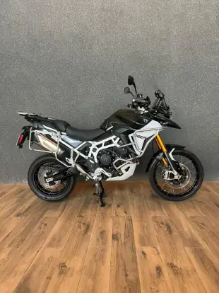 TRIUMPH-TIGER 900 RALLY PRO-2024