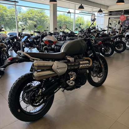 TRIUMPH-BONNEVILLE SCRAMBLER 1200 X-2025