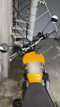 TRIUMPH-SCRAMBLER 900-2024