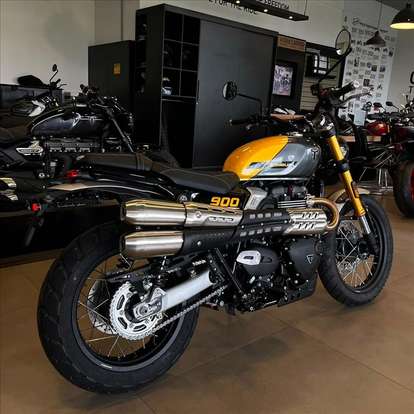 TRIUMPH-SCRAMBLER 900-2026