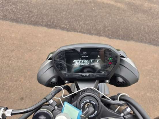 TRIUMPH-STREET TRIPLE RS ABS TRIUMPH-STREET TRIPLE RS ABS-2025