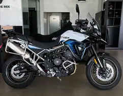 TRIUMPH TIGER 900 ALPINE EDITION TRIUMPH TIGER 900 ALPINE EDITION