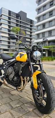 TRIUMPH-TRIDENT 660-2025