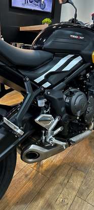 TRIUMPH-TRIDENT 660-2025