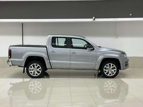 VOLKSWAGEN-AMAROK-3.0 V6 TDI DIESEL HIGHLINE CD 4MOTION AUTOMÁTICO VOLKSWAGEN-AMAROK-2022