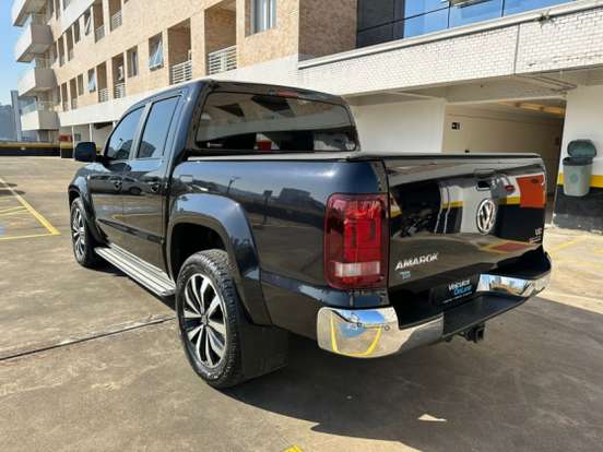 VOLKSWAGEN-AMAROK-3.0 V6 TDI DIESEL HIGHLINE CD 4MOTION AUTOMÁTICO VOLKSWAGEN-AMAROK-2021