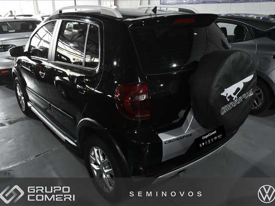 VOLKSWAGEN-CROSSFOX-1.6 MI FLEX 8V 4P AUTOMATIZADO VOLKSWAGEN-CROSSFOX-2013