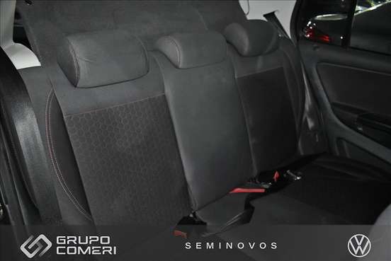 VOLKSWAGEN-CROSSFOX-1.6 MI FLEX 8V 4P AUTOMATIZADO VOLKSWAGEN-CROSSFOX-2013