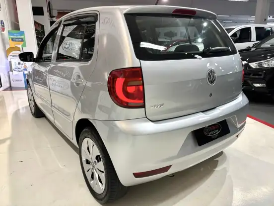 VOLKSWAGEN-FOX-1.0 MI 8V FLEX 4P MANUAL VOLKSWAGEN-FOX-2012