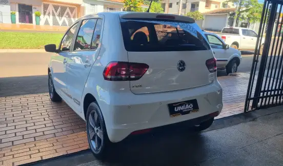 VOLKSWAGEN-FOX-1.6 MSI TOTAL FLEX CONNECT 4P MANUAL VOLKSWAGEN-FOX-2021