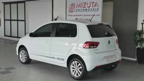 VOLKSWAGEN-FOX-1.6 MSI TOTAL FLEX CONNECT 4P MANUAL VOLKSWAGEN-FOX-2021