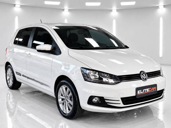 VOLKSWAGEN FOX 1.6 MSI TOTAL FLEX CONNECT 4P I-MOTION