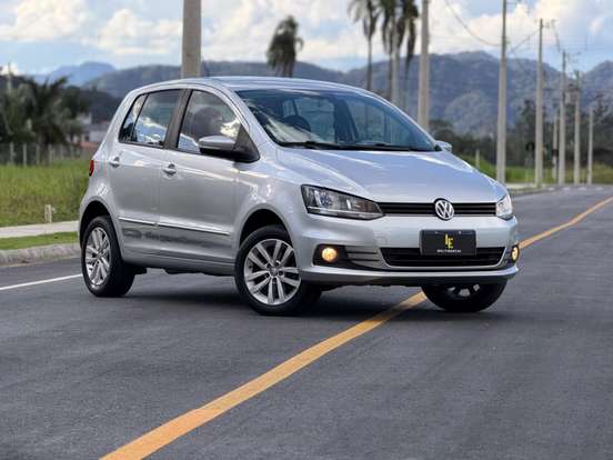 VOLKSWAGEN-FOX-1.6 MSI TOTAL FLEX CONNECT 4P MANUAL VOLKSWAGEN-FOX-2019