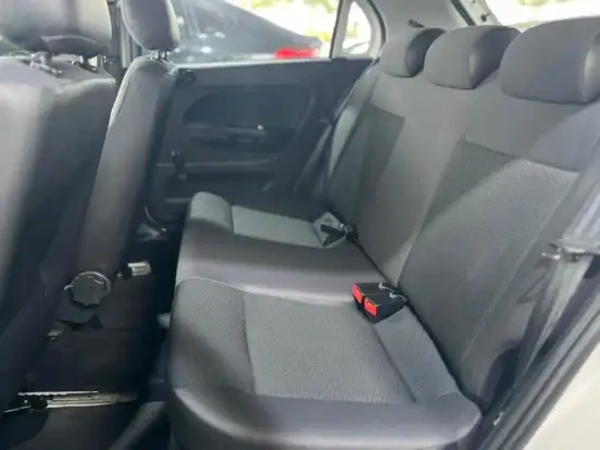VOLKSWAGEN-GOL-1.0 12V MPI TOTALFLEX 4P MANUAL VOLKSWAGEN-GOL-2019