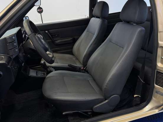 VOLKSWAGEN-GOL-1.6 CL 8V GASOLINA 2P MANUAL VOLKSWAGEN-GOL-1990