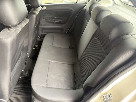 VOLKSWAGEN-GOL-1.6 MI TRENDLINE 8V FLEX 4P MANUAL VOLKSWAGEN-GOL-2014