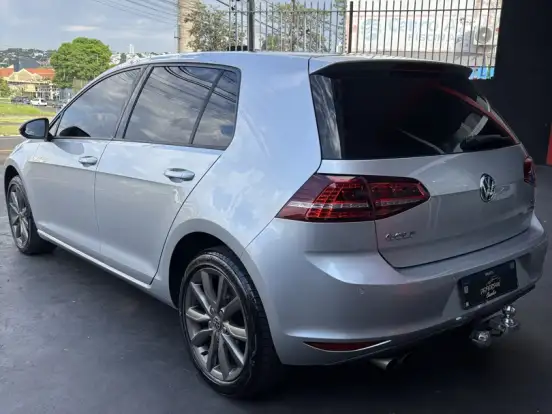 VOLKSWAGEN-GOLF-1.4 TSI HIGHLINE 16V GASOLINA 4P AUTOMÁTICO VOLKSWAGEN-GOLF-2014