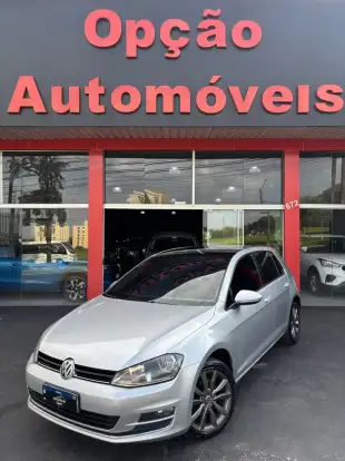 VOLKSWAGEN-GOLF-2014