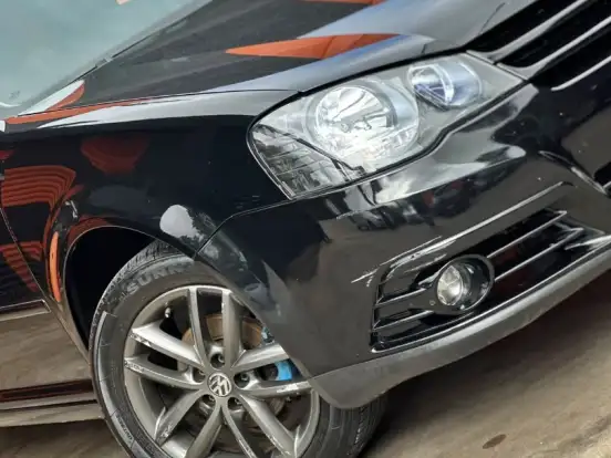 VOLKSWAGEN-GOLF-1.6 MI SPORTLINE 8V FLEX 4P MANUAL VOLKSWAGEN-GOLF-2009