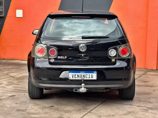 VOLKSWAGEN-GOLF-2009