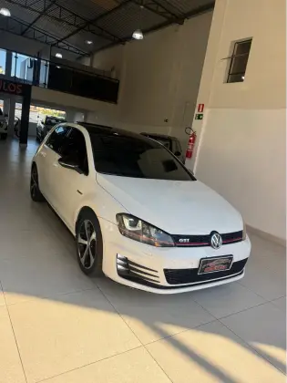 VOLKSWAGEN GOLF 2.0 GTI HIGHLINE 16V GASOLINA 4P AUTOMÁTICO