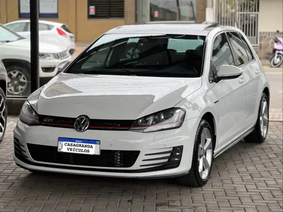 VOLKSWAGEN GOLF 2.0 TSI GTI 16V TURBO GASOLINA 4P AUTOMÁTICO
