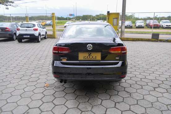 VOLKSWAGEN-JETTA-1.4 16V TSI TRENDLINE GASOLINA 4P TIPTRONIC VOLKSWAGEN-JETTA-2016