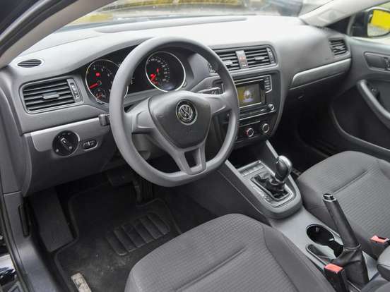 VOLKSWAGEN-JETTA-1.4 16V TSI TRENDLINE GASOLINA 4P TIPTRONIC VOLKSWAGEN-JETTA-2016