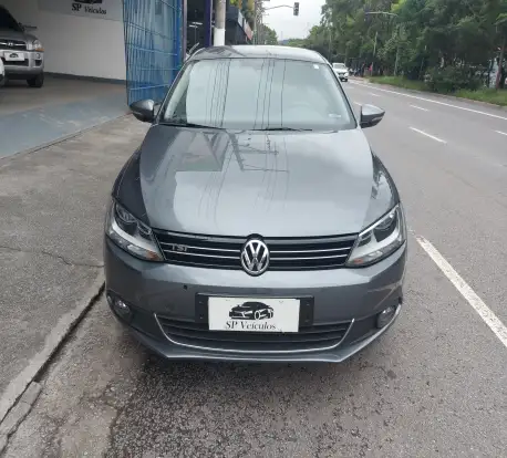 VOLKSWAGEN-JETTA-2.0 TSI HIGHLINE 200CV GASOLINA 4P TIPTRONIC VOLKSWAGEN-JETTA-2011