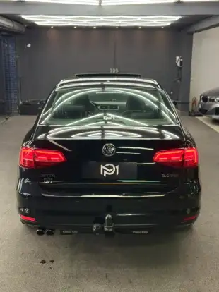 VOLKSWAGEN-JETTA-2.0 TSI HIGHLINE 211CV GASOLINA 4P TIPTRONIC VOLKSWAGEN-JETTA-2016