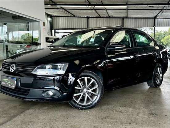 VOLKSWAGEN-JETTA-2.0 COMFORTLINE GASOLINA 4P TIPTRONIC VOLKSWAGEN-JETTA-2011