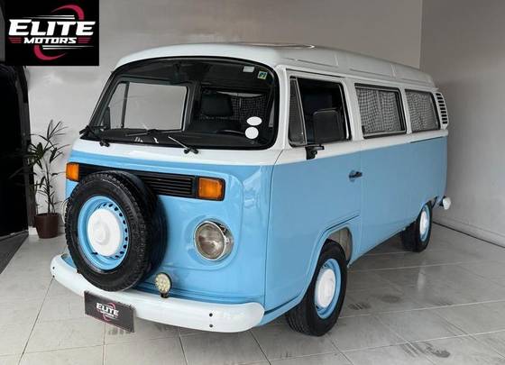 VOLKSWAGEN KOMBI 1.6 MI STD LOTAÇÃO 8V GASOLINA 3P MANUAL