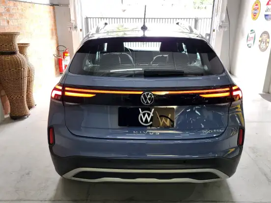 VOLKSWAGEN-NIVUS-1.0 200 TSI TOTAL FLEX HIGHLINE AUTOMÁTICO VOLKSWAGEN-NIVUS-2026