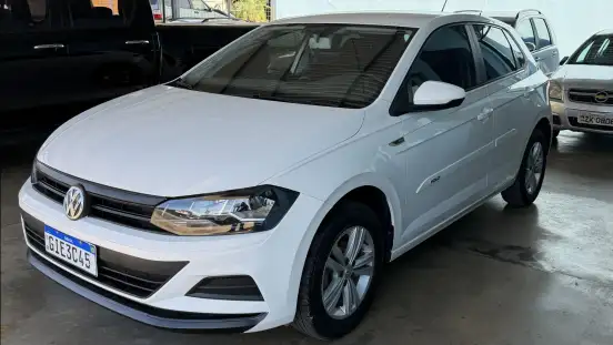 VOLKSWAGEN-POLO-2017
