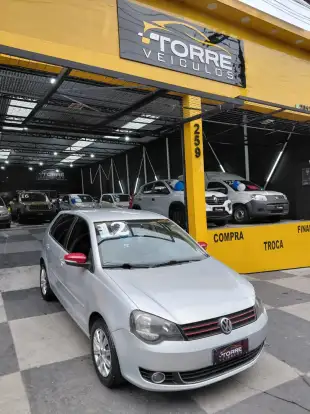 VOLKSWAGEN-POLO-1.6 MI 8V FLEX 4P MANUAL VOLKSWAGEN-POLO-2011