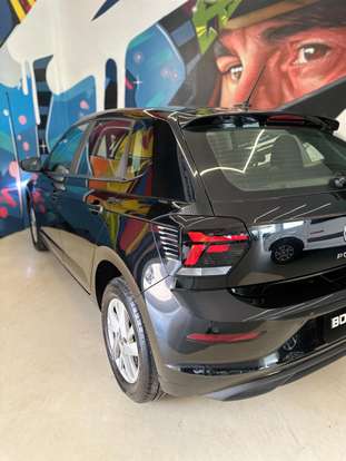 VOLKSWAGEN-POLO-2024