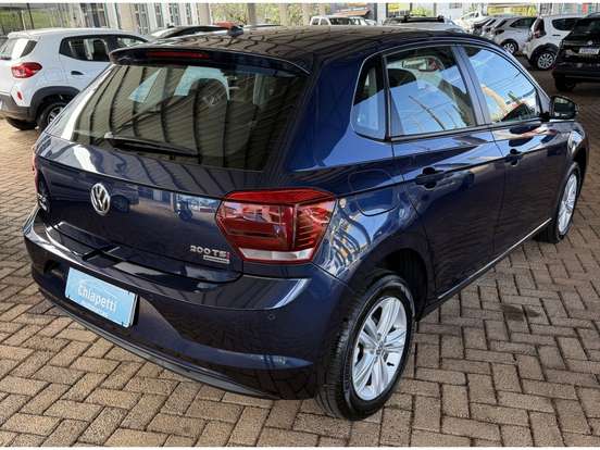 VOLKSWAGEN-POLO-1.0 200 TSI COMFORTLINE AUTOMÁTICO VOLKSWAGEN-POLO-2019