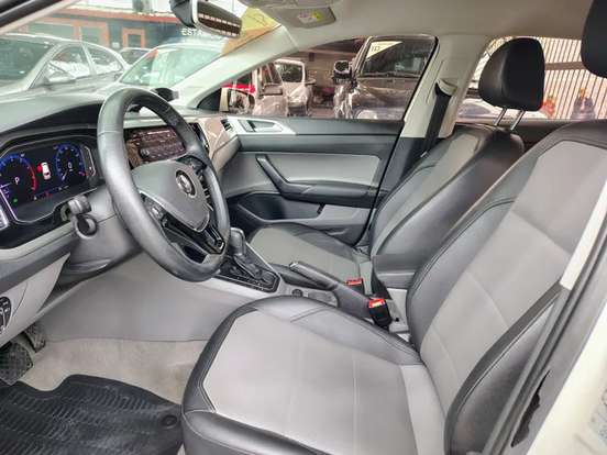 VOLKSWAGEN-POLO-1.0 200 TSI HIGHLINE AUTOMÁTICO VOLKSWAGEN-POLO-2018