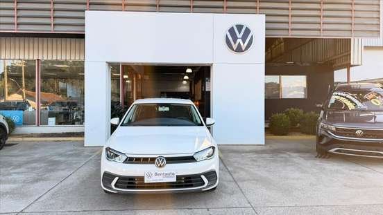 VOLKSWAGEN-POLO-2023