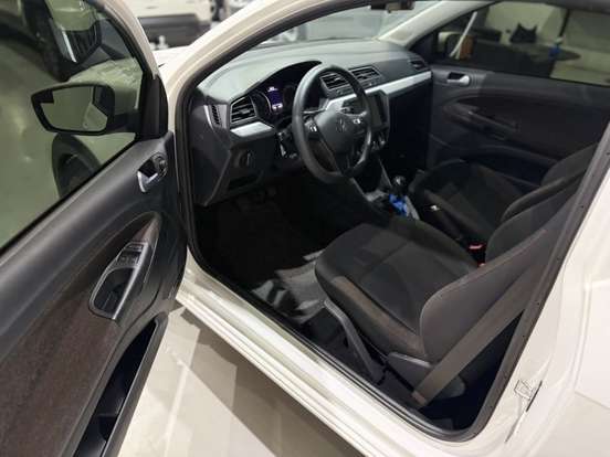 VOLKSWAGEN-SAVEIRO-2024