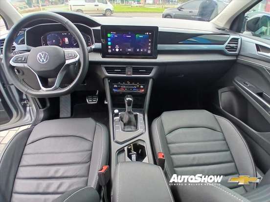 VOLKSWAGEN-TAOS-2026
