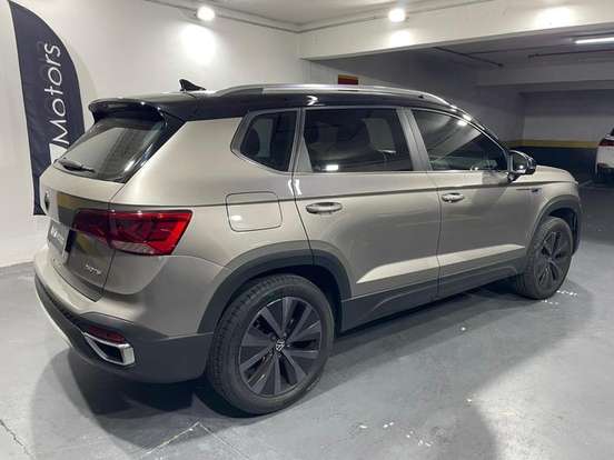 VOLKSWAGEN-TAOS-1.4 250 TSI TOTAL FLEX HIGHLINE AUTOMÁTICO VOLKSWAGEN-TAOS-2022