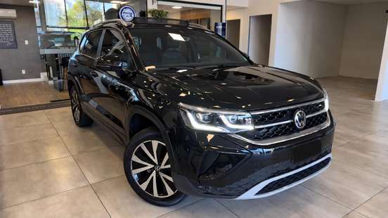 VOLKSWAGEN-TAOS-2023