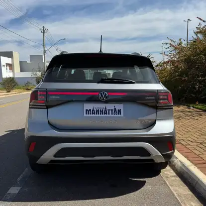 VOLKSWAGEN-T-CROSS-2024