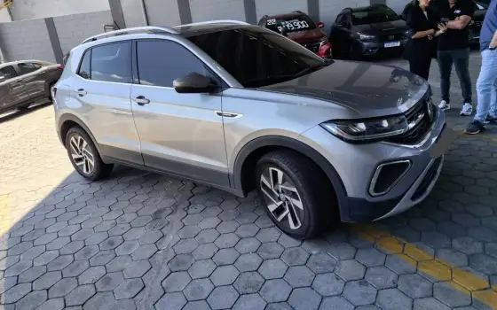 VOLKSWAGEN T-CROSS 1.4 250 TSI TOTAL FLEX HIGHLINE AUTOMÁTICO