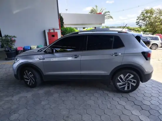 VOLKSWAGEN-T-CROSS-2025