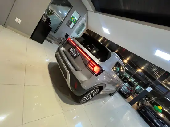 VOLKSWAGEN-T-CROSS-2024