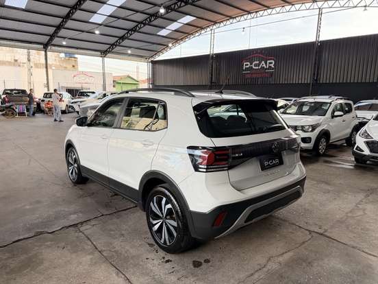 VOLKSWAGEN-T-CROSS-1.0 200 TSI TOTAL FLEX AUTOMÁTICO VOLKSWAGEN-T-CROSS-2025